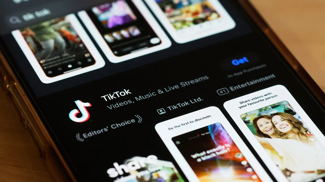 Who U.S. Adults Follow on TikTok